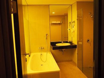 Kyriad Royal Bali Seminyak (Bali)