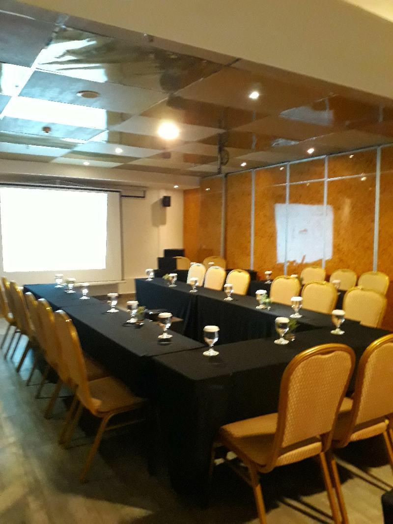 Kyriad Royal Bali 3*